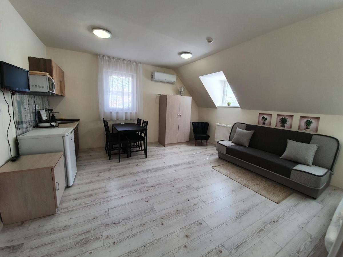 Harmónia Panzió Apartamento Bogács Exterior foto