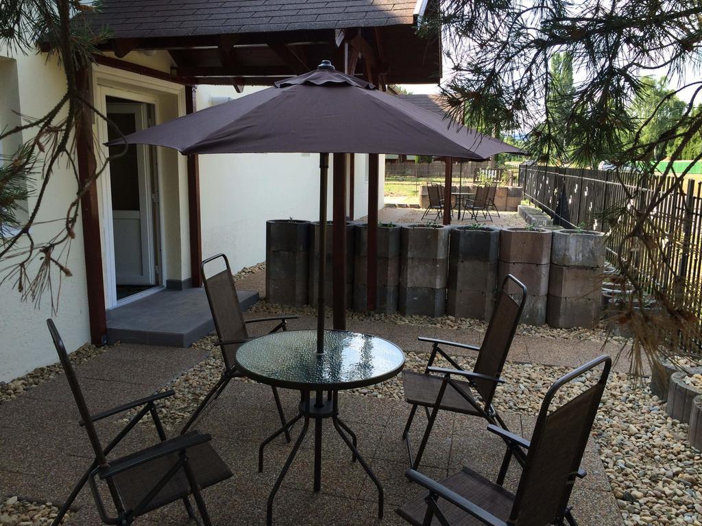 Harmónia Panzió Apartamento Bogács Exterior foto